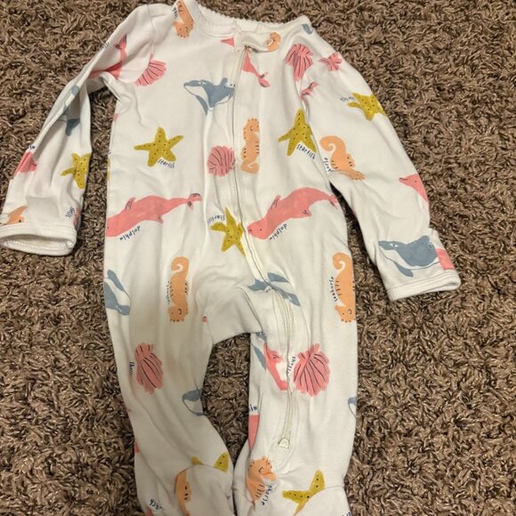 Carter's Child of Mine Footed Sleeper 0-3 Months White Sea Life Dolphin Orca Zip - Picture 1 of 3